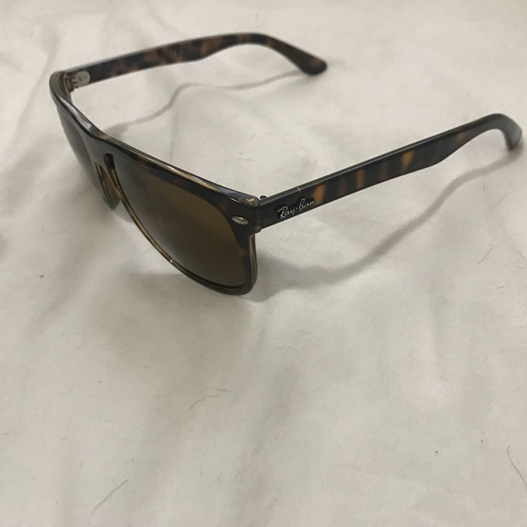 Ray Ban Sunglasses - Picture 3 of 3